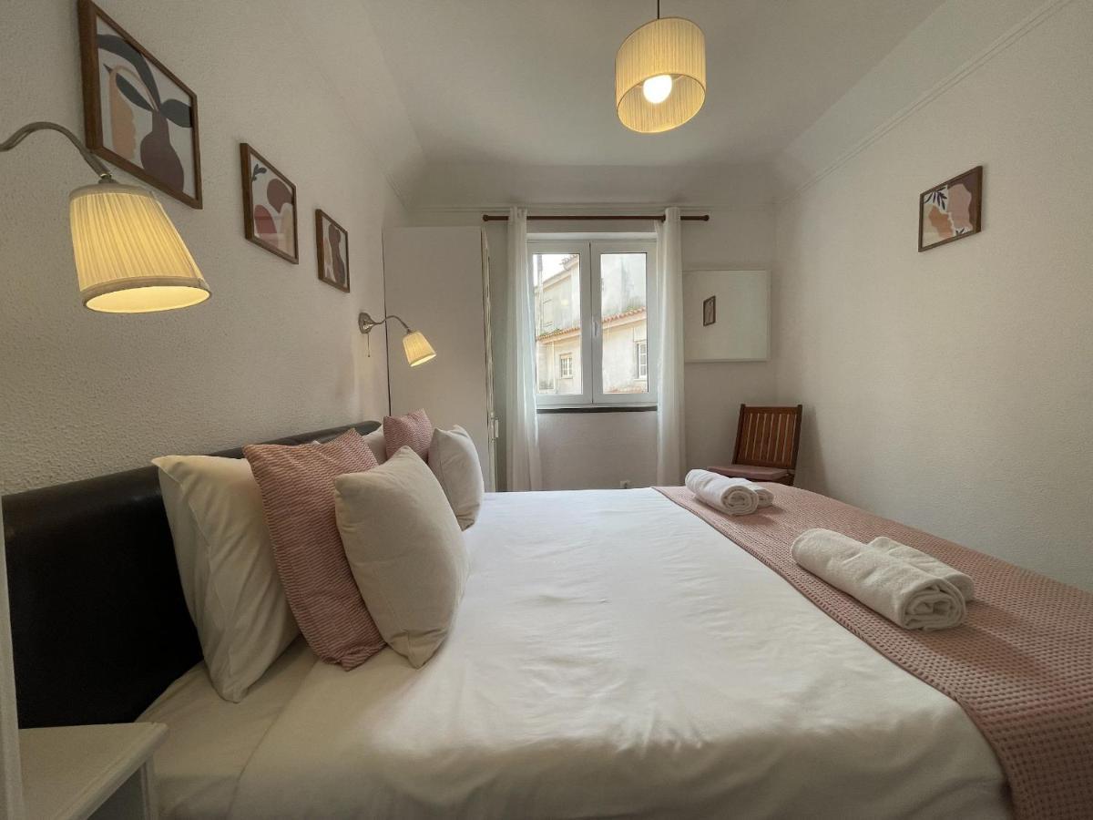 Ribeira Beach Apartment In Cascais Exterior foto